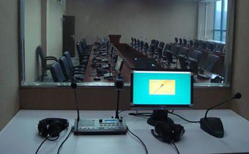  會(huì)議同聲翻譯怎么收費(fèi)？